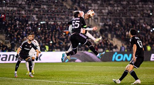 卡拉巴格 vs 勒沃库森