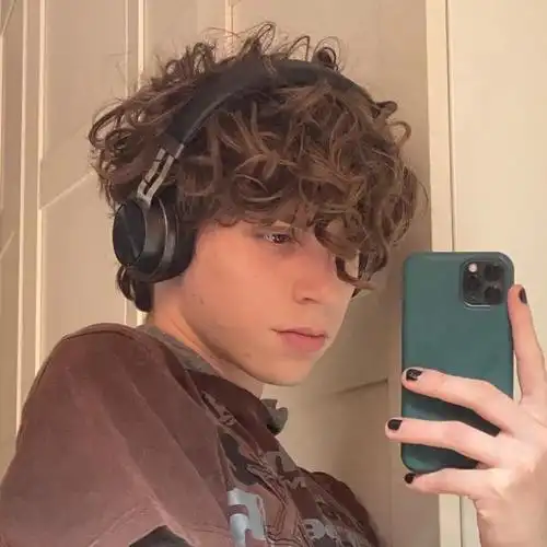 6686体育官网签约作者Aria