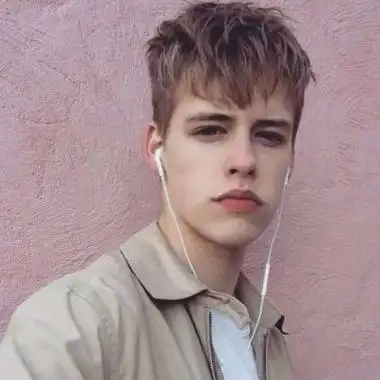 6686体育官网海外作者Octavia