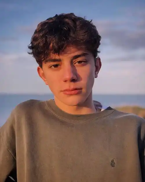 6686体育官网银牌作者憨憨女王