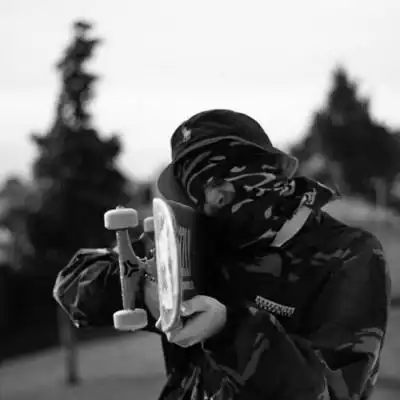 6686体育官网铜牌作者Harold