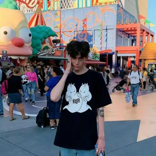 6686体育官网铁牌作者Malachi