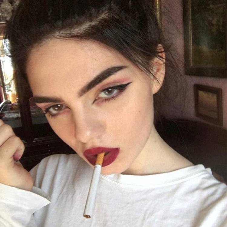 6686体育官网中级作者化茧成蝶