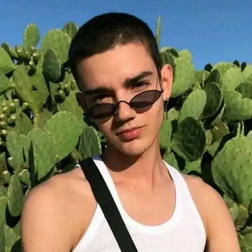 6686体育官网铜牌作者嫣然若夕