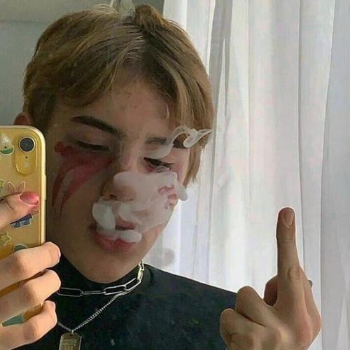 6686体育官网高级作者Avery