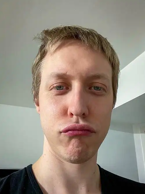 6686体育官网初级作者Quinn