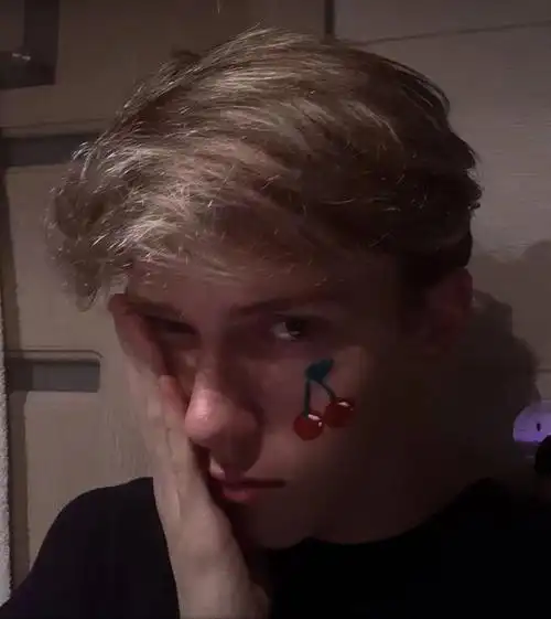 6686体育官网首席作者凭栏听雨