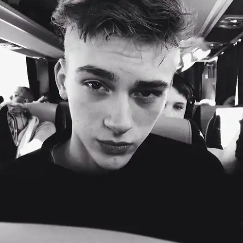 6686体育官网官方作者Gordon