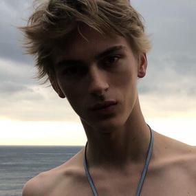 6686体育官网高级作者Yvonne