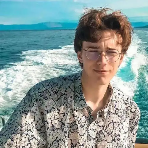 6686体育官网中级作者冷月轻吟